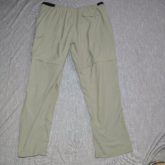 Vintage Exoffcio Convertible Cargo Pants Mens Size XXL Beige Nylon Hiking - Picture 2 of 13